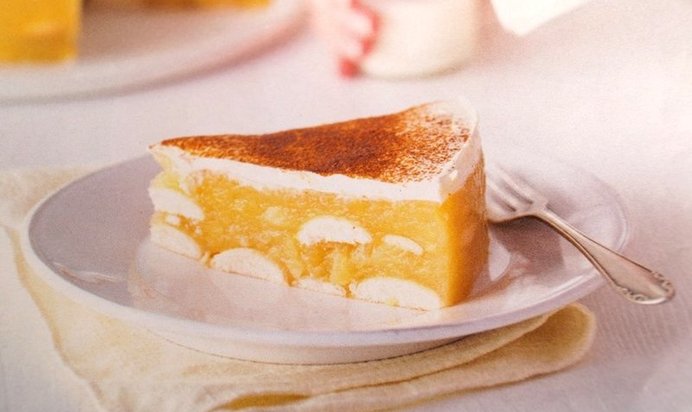 Яблочный торт с пудингом