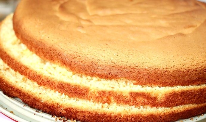 Простой бисквит для торта