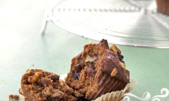 Маффины с финиками и орехами
