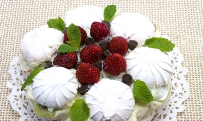 Торт из зефира без выпечки