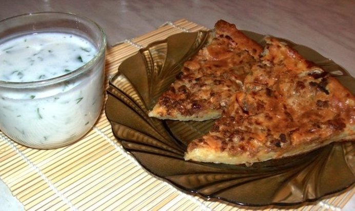 Cалат на листьях