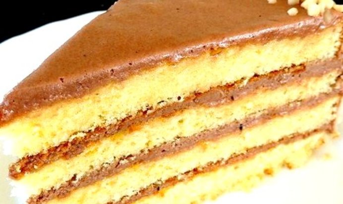 Торт с шоколадно-сливочным кремом