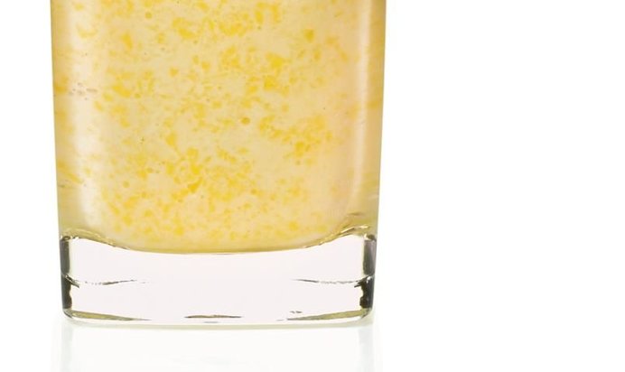 Экзотический смузи из манго с кокосом