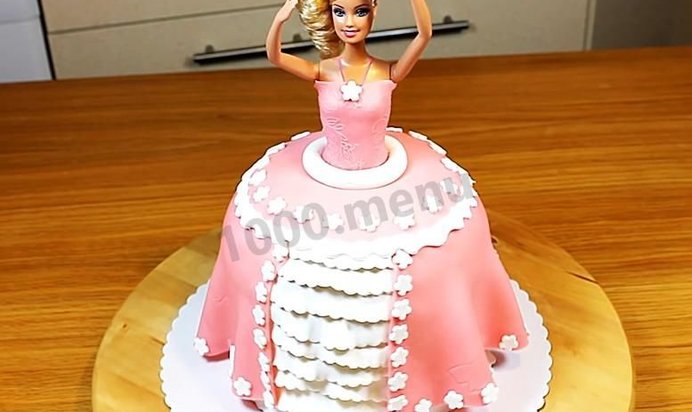 Торт Барби из мастики