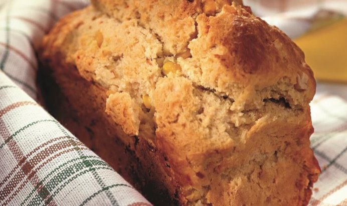 Хлеб из кукурузной муки с чили