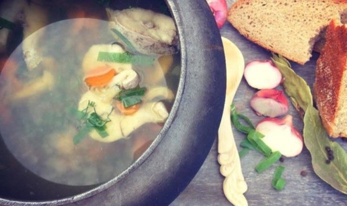 Уха из щуки по-деревенски