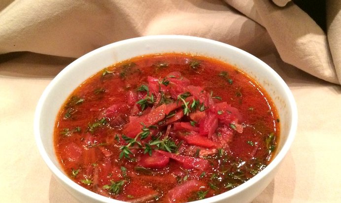 Борщ с уткой и грибами