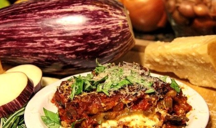 Лазанья с баклажанами и грибами