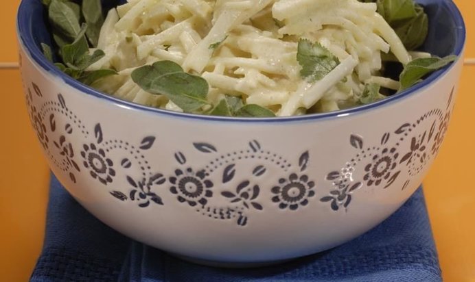 Теплый салат из баклажанов