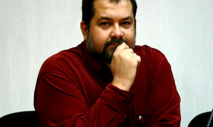 Венгерский гуляш от Сергея Лукьяненко