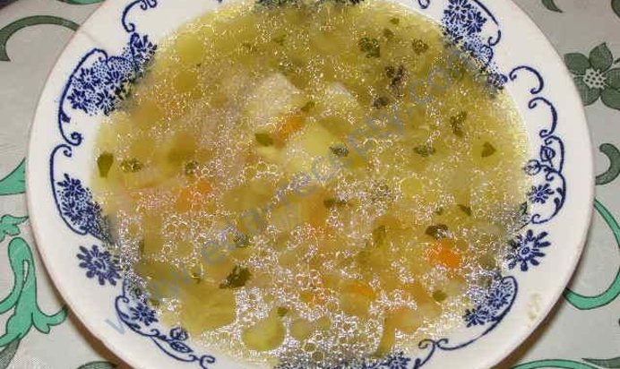 Рыбный суп уха из головы толстолобика