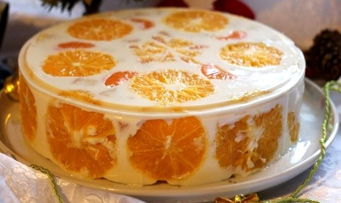 Торт с фруктами и желатином