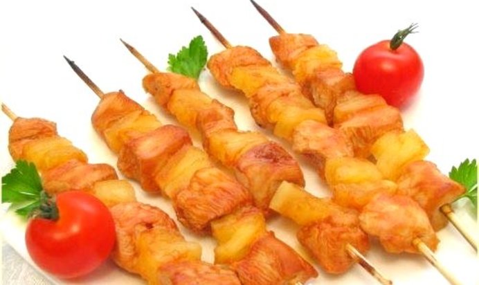 Шашлыки «Домашние» с куриным филе и помидорами
