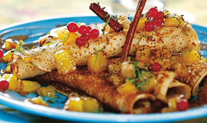 Гречневые бретонские блины с яблоками