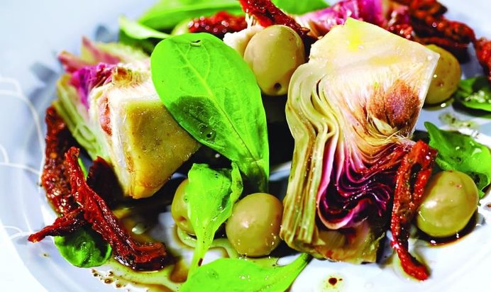 Салат с артишоками