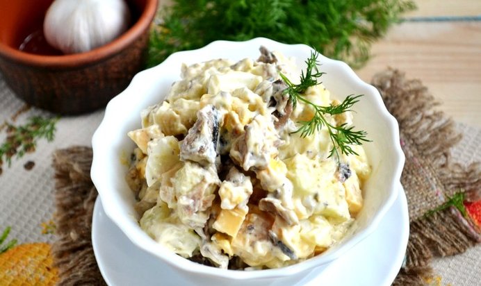 Салат из шпрот