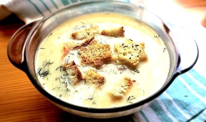 Сырный суп по‑французски с курицей