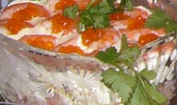 Салат из печеного перца с брынзой