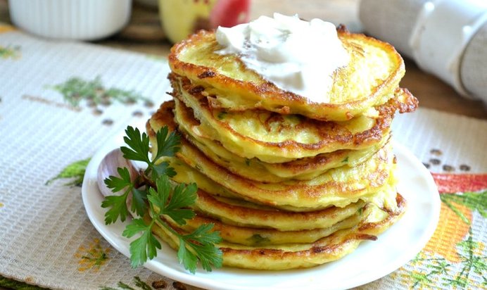 Пышные оладьи из кабачков