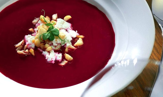 Свекольник с кабачками