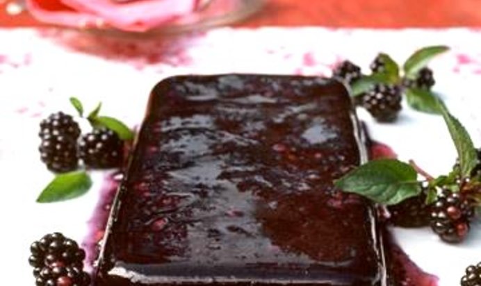 Ежевичное желе с красным вином