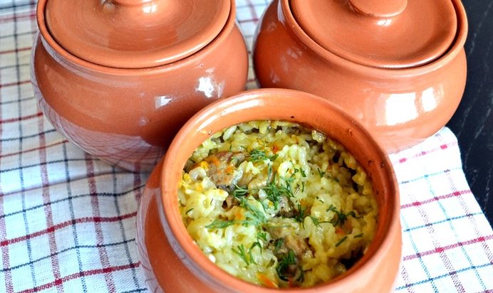 Плов в горшочке в духовке