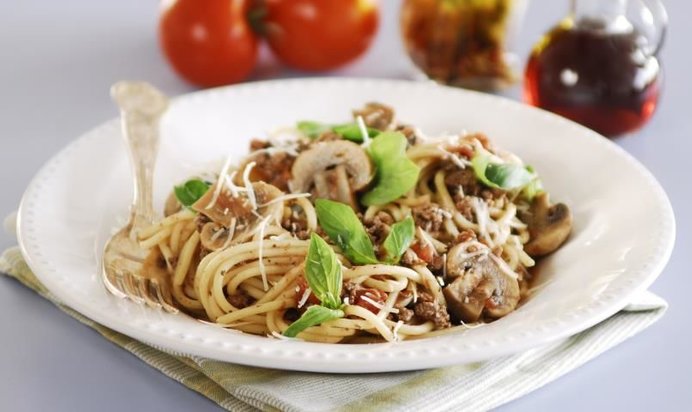 Спагетти болоньезе