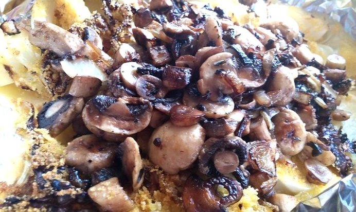 Картофельная запеканка с капустой и грибами