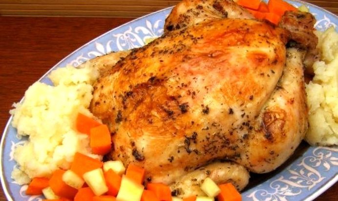 Цыпленок в фольге в духовке