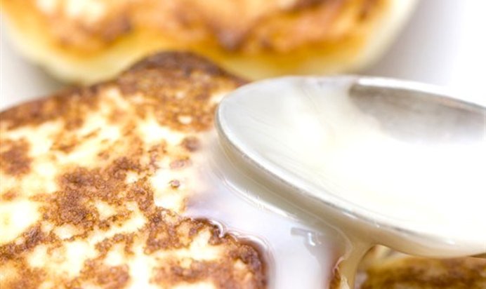 Сырники сладкие тушеные