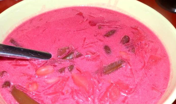 Свекольник с фасолью