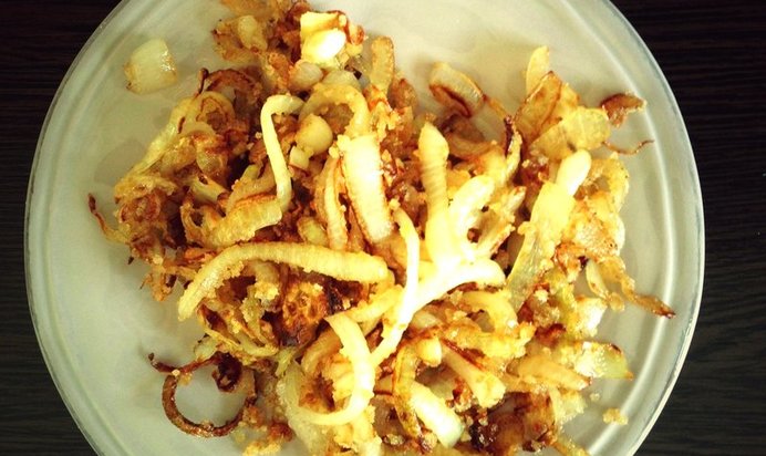 Хрустящий лук для хот-догов