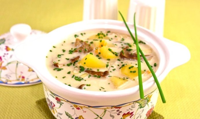Сырный суп с белыми грибами