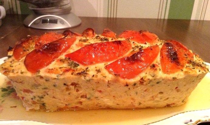 Запеканка из телятины и индейки с помидорами