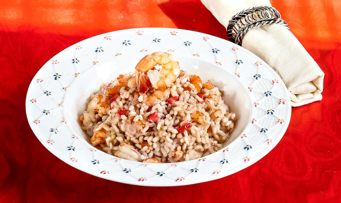 Ризотто с клубникой и креветками