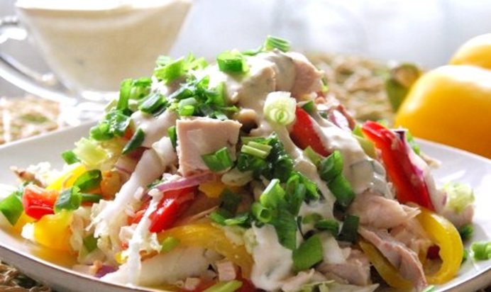 Салат Радуга с куриным филе