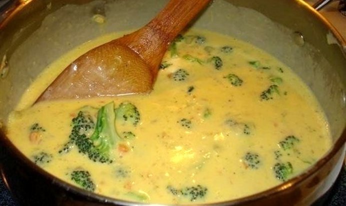 Сырный суп с овощами