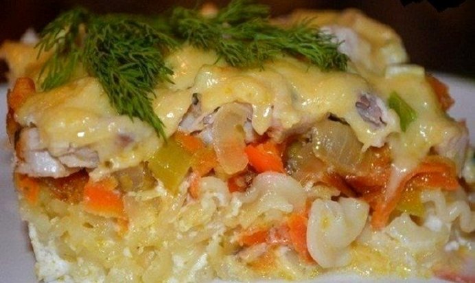 Запеканка из макарон с курицей и сыром