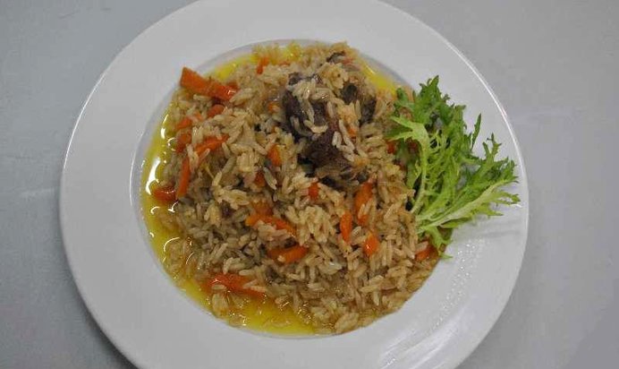 Плов из свиных ребрышек