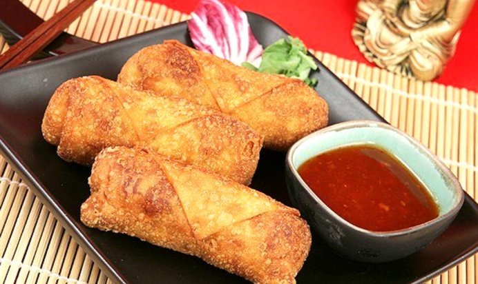 Свиные роллы с китайским соусом